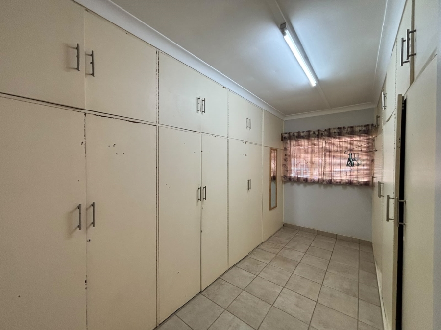 4 Bedroom Property for Sale in Vaal Park North West